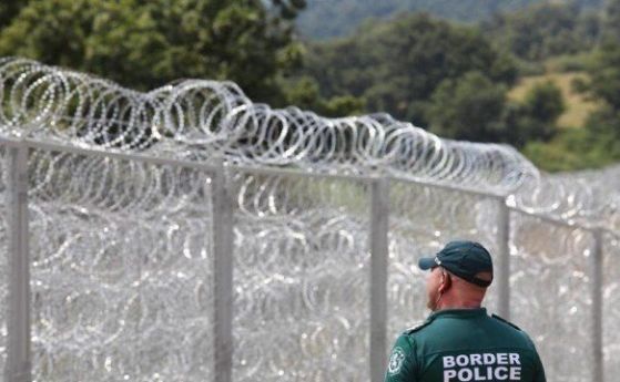 Окончателно: Без обществени поръчки за ремонтите на оградата по границата