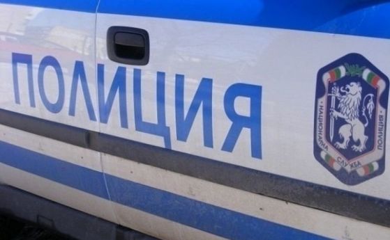 Оставиха в ареста заподозрените за кражбата на банкомат на бул. 'Рожен' в София
