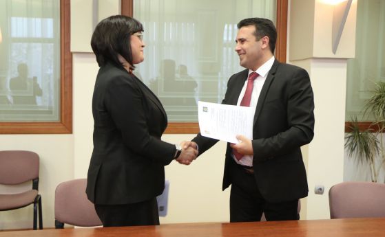 Нинова и Заев подписаха споразумение за партньорство