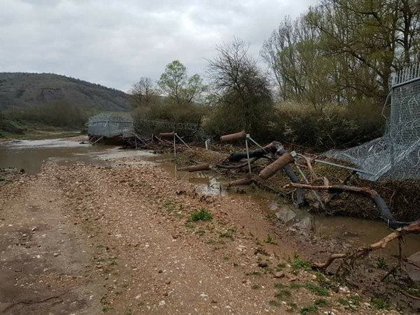 Оградата на границата с Турция пропадна в района на община