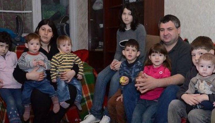 Социалните отнеха 11 деца от семейство в Русе заради системно