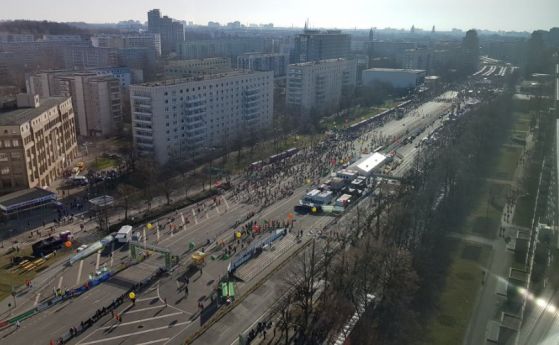 Полицията във федералната германска столица потвърди арестуването на шестима души