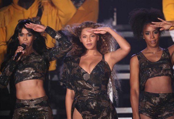 Една от най известните дамски поп групи Destiny s Child се събра