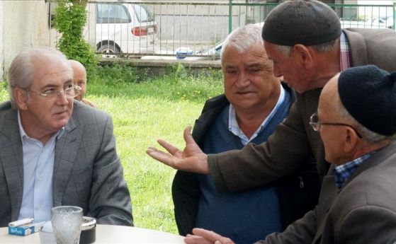 Местан: Борисов е в задкулисна договорка с ДПС