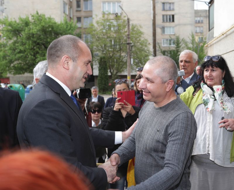 Президентът Румен Радев се срещна в Монтана с Иво Богданов,