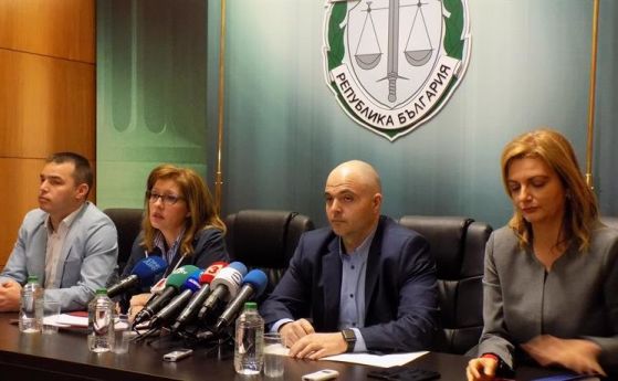 Задържаният за ранената полицайка се предал, камерите на стадиона не хванали бомбичката