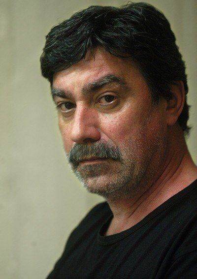 След дълго боледуване почина фоторепортерът Пламен Тодоров, съобщи в. 24