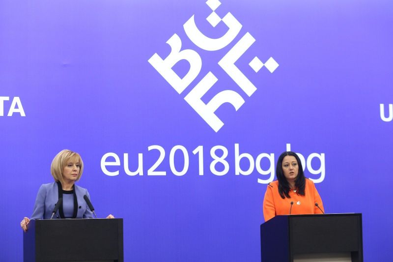 Предлагаме промени в европейското законодателство против двойния стандарт при храните