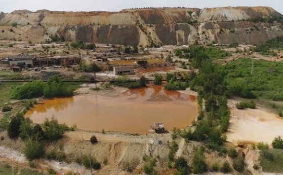 Попинци на протест срещу Асарел-Медет и нов рудник до селото