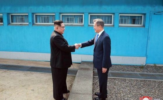 Лидерите на Северна и Южна Корея са обсъдили бъдеща среща с Тръмп