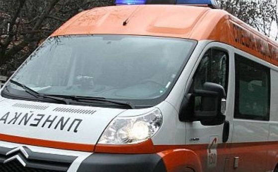Колоездач нарязал гумите на линейка в София