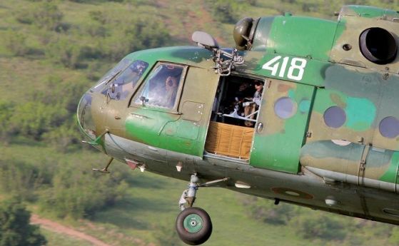 Военен хеликоптер се разби в авиобаза Крумово, командир и пилот загинаха (обновена)