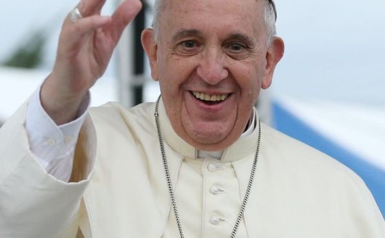 Папа Франциск: Не можете да отхвърляте мигрантите, които пристигат. Популизмът не решава нещата