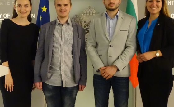  Дилиян Манолов и Явор Гочев са новите юношески делегати на България към Организация на обединените нации 