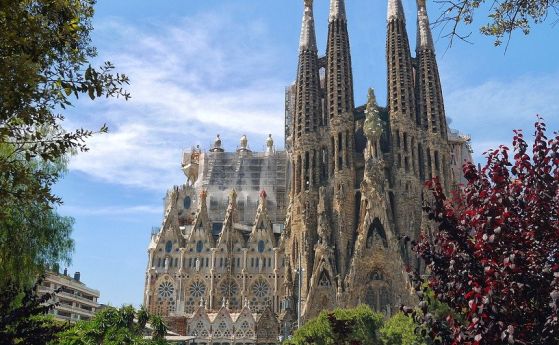10 малко познати факта за Саграда Фамилия в Барселона