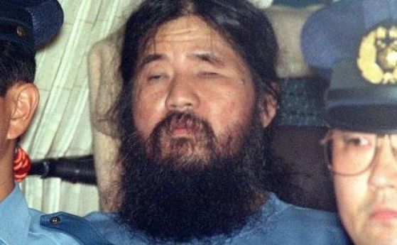 Японските власти екзекутираха лидера и шестима членове на сектата 