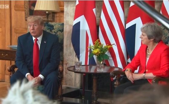 Тръмп: Брекзитът на Тереза Мей може да погребе търговската сделка със САЩ