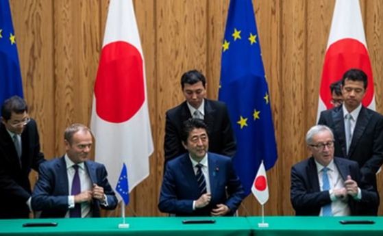 Европейският съюз и Япония днес сключиха едно от най големите споразумения