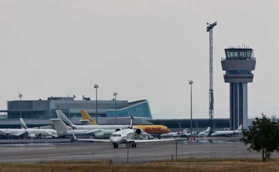  Нов случай с неизпитан аероплан на летище София 