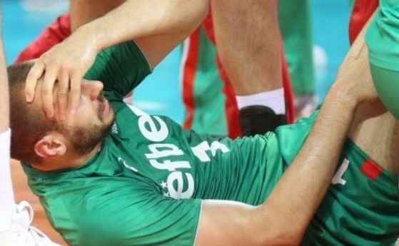 Лошите новини не спират за селекционера на България по волейбол