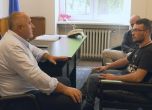 Борисов обеща на 18-годишния Петър по-голяма финансова подкрепа