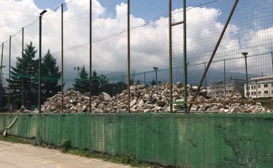 Нов строеж в Студентски град на мястото на футболните игрища до УНСС