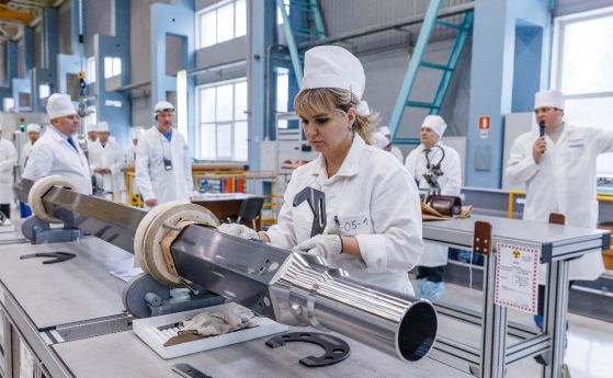 В АЕЦ Темелин заредиха нова модификация на руско ядрено гориво