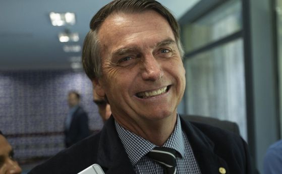  Намушкаха с нож най-вероятния нов президент на Бразилия 
