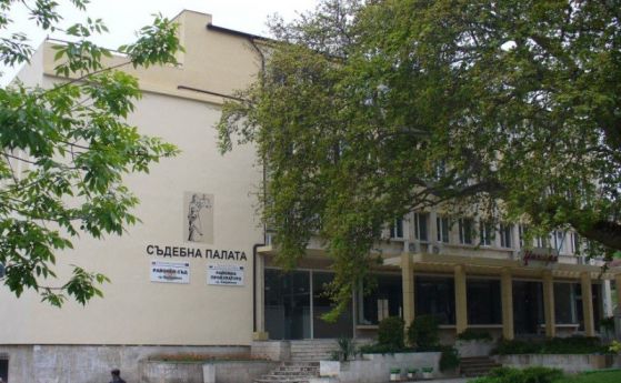  Нито един магистрат в Сандански не се наема да съди обирджиите на Роженския манастир 