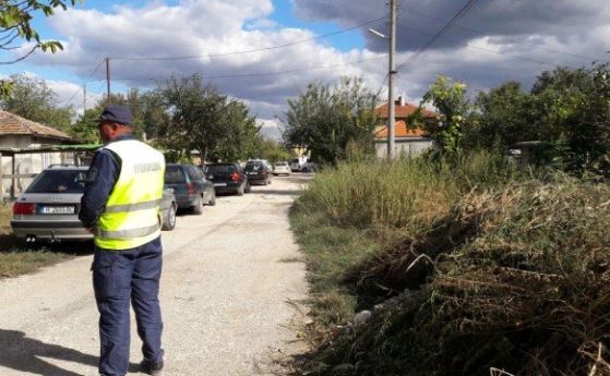  Убийството в Каспичан: Жертвите са стара двойка и двете им деца, арестуваха техен комшия (обновена) 
