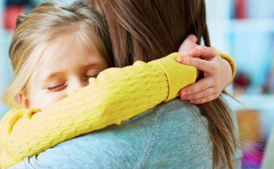 Норвегия ще преразгледа случаи на отнети деца след скандал с един от психолозите в системата