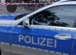 Мъж рани с нож трима в Германия