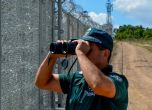 Гранични полицаи от Хасково задържаха каналджии и 36 незаконни имигранти