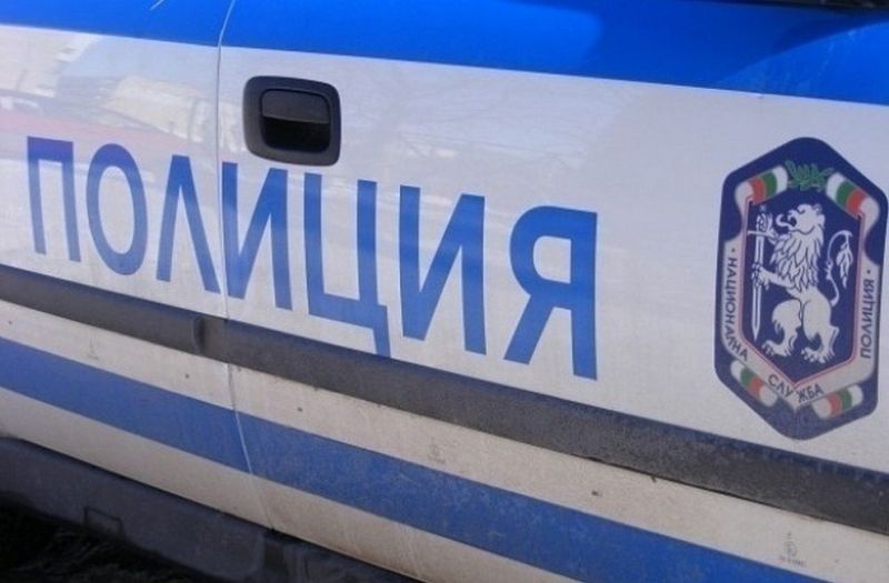 Възрастен мъж е бил пребит в село Хотница, съобщиха от