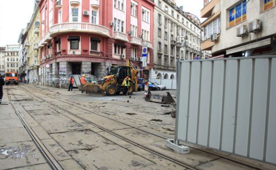  Нов скандал с ремонта на Графа поради промяна на подложката на трамвайните релси 