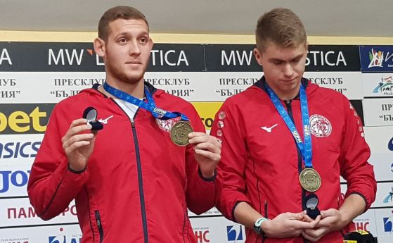 Спечелилите бронзови медали на Световното първенство за мъже петобойци Явор
