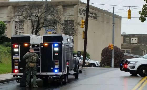 Стрелба в синагога в САЩ: 11 убити и 6 ранени (обновена в 23:30 ч)