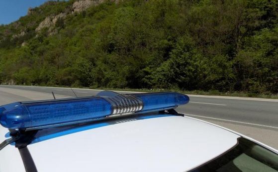 Шофьор загина на място след катастрофа в дърво в село Лозен
