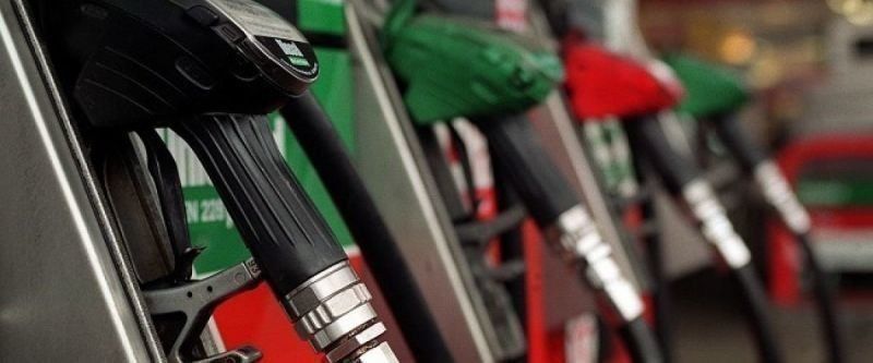 Цените на горивата в България не само, че не са сред
