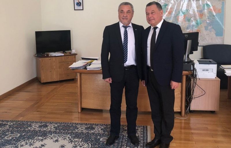 Вицепремиерът Валери Симеонов се е срещнал днес в Министерския съвет с