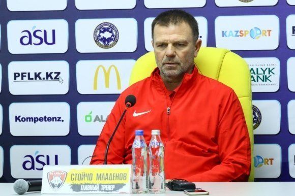 Легендата на ЦСКА Стойчо Младенов има намерение да се откаже