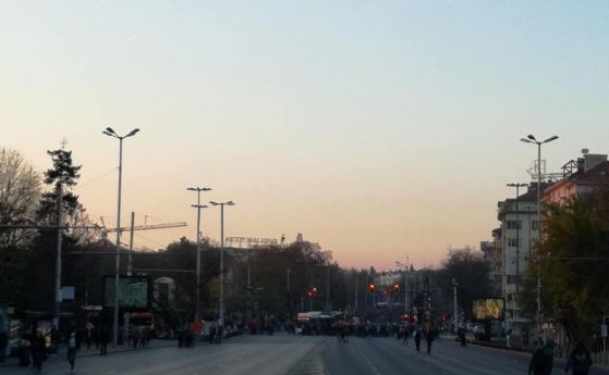  Българска социалистическа партия разгласи, че поддържа митингите в страната 