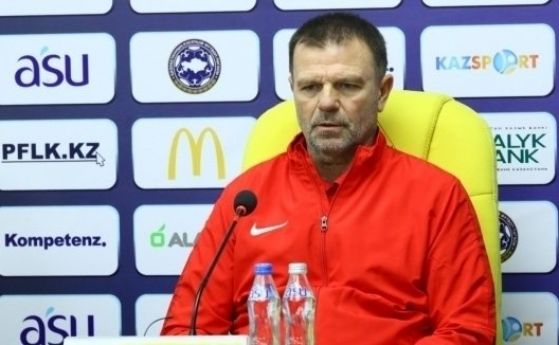  Стойчо Младенов няма да се връща в ЦСКА 