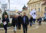Демократична България внесе законопроект, който да свали цените на горивата