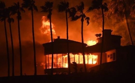 Изчезналите при пожарите в Калифорния са вече над 1000