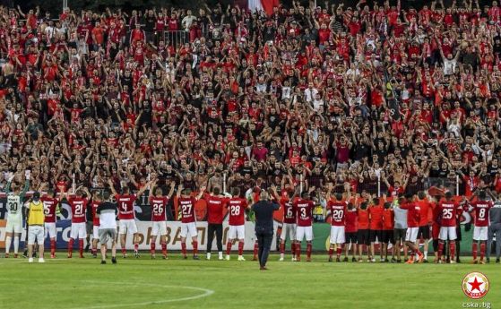 Треньорът на ЦСКА Нестор Ел Маестро освободи играчите си за