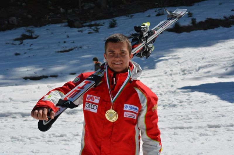 Водещият ни алпиец Алберт Попов пренаписа историята на българските ски