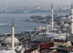 Четирима турски военни загинаха при катастрофа с хеликоптер в Истанбул