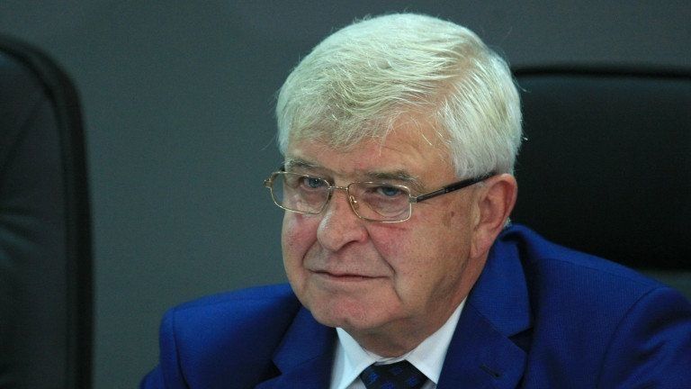 Здравният министър Кирил Ананиев увери, че учебната и клинична база в