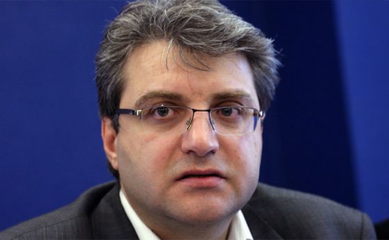  СУ №1 за естествени науки и право, АУБ - за икономисти, мениджъри и публицисти, ТУ-София - за инженери и компютърни експерти 